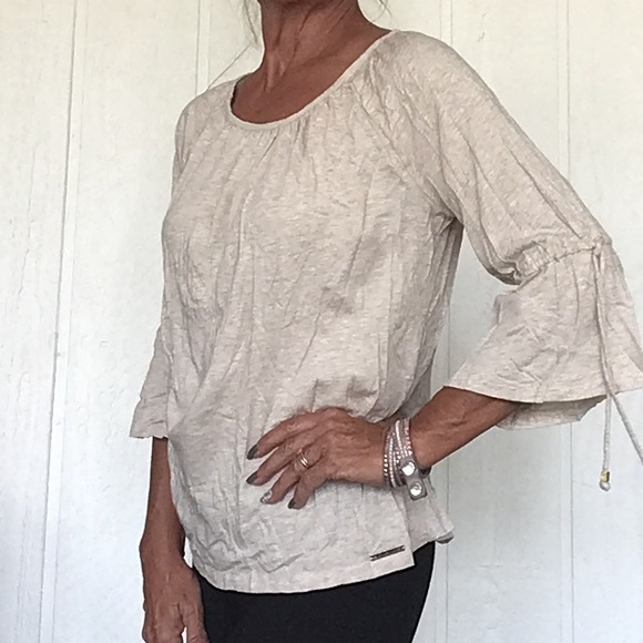 MICHAEL KORS KHAKI FLARE SLEEVE TOP MEDIUM - Picture 5 of 14